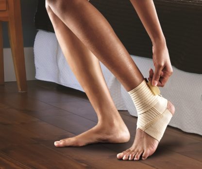 3M FUTURO Sprunggelenkbandage M – Bild 5